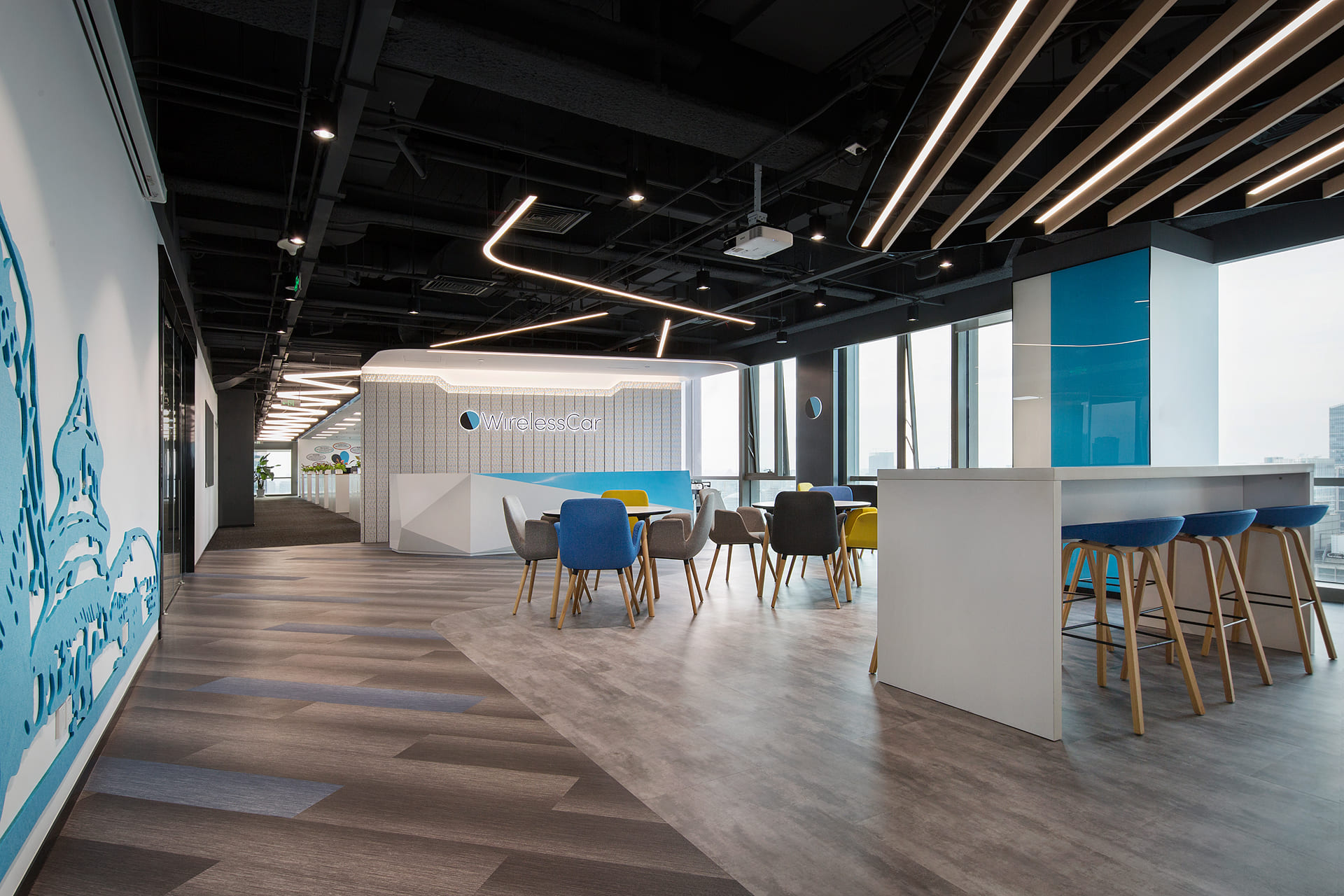 Wireless Car Image 1