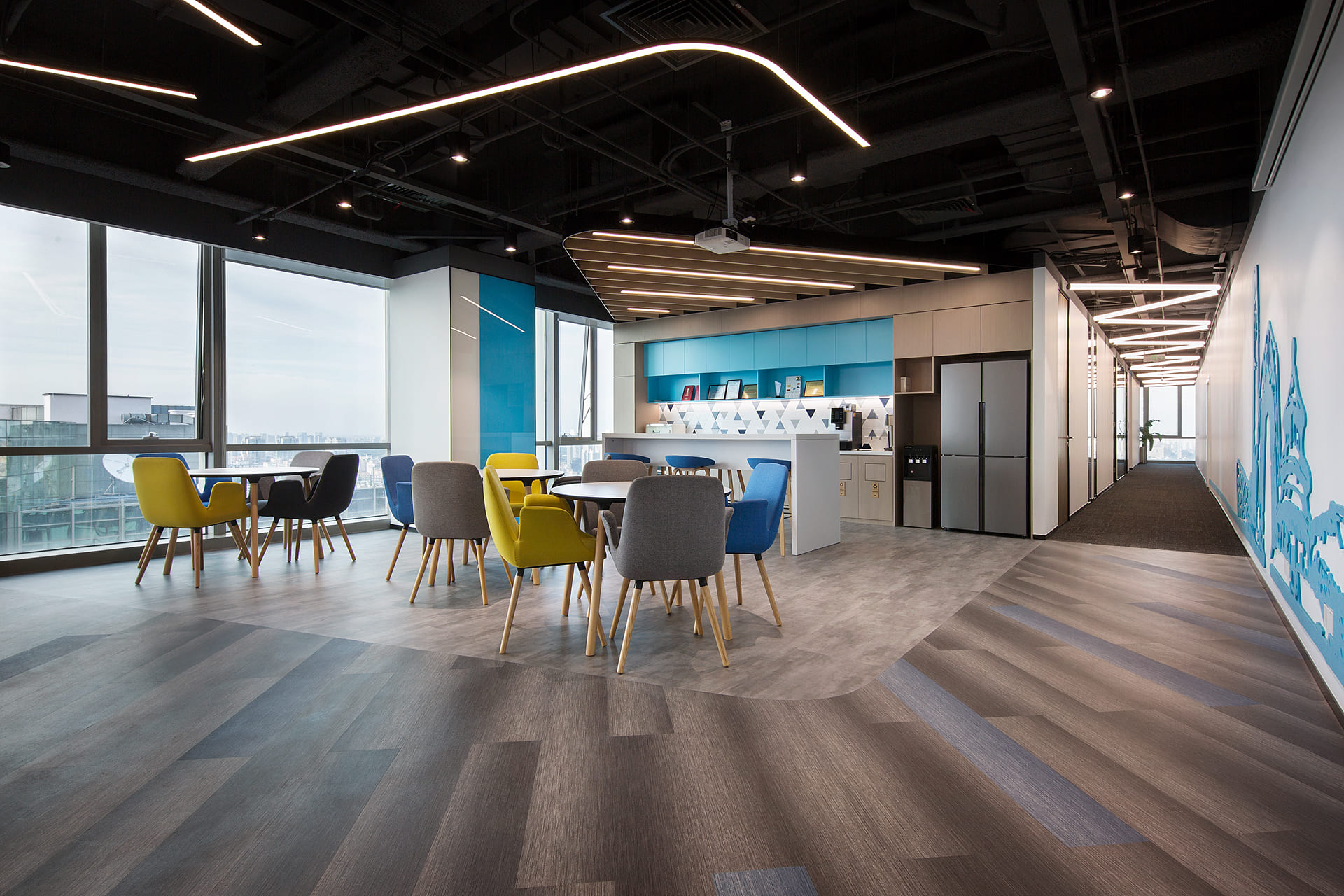 Wireless Car Image 3